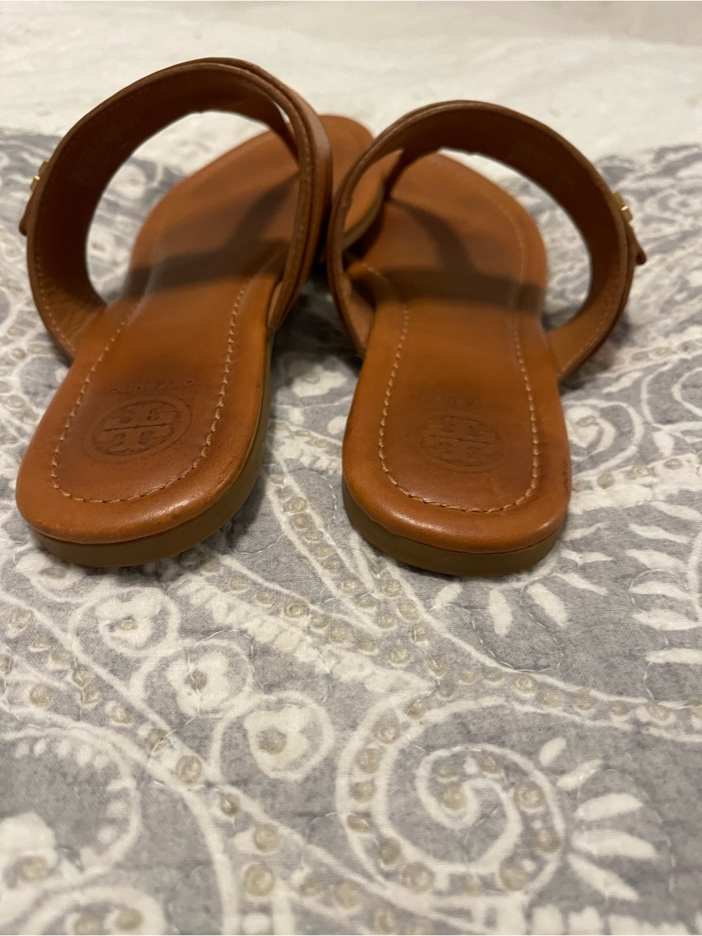 Tory Burch Marsden style Flat Thong Sandal in Tan 6.5 - Picture 5 of 5